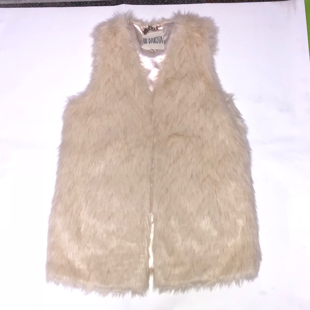 BB Dakota Cream Fur Vest